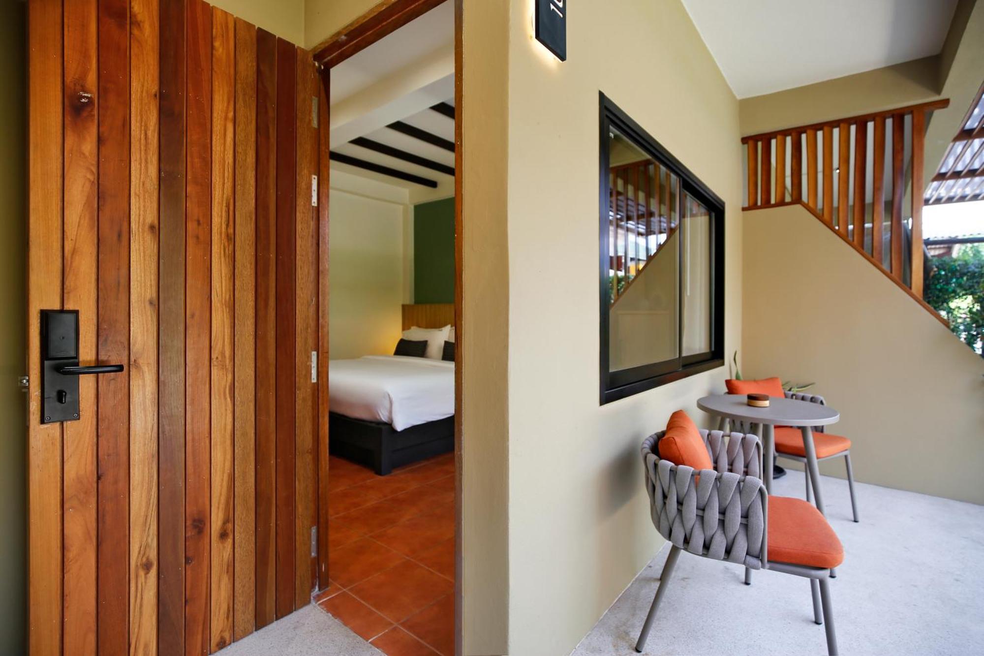 Luecke Boutique Hotel - Adults Only Тау Номер фото
